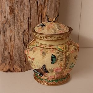 Vintage Butterfly & Flowers Trinket